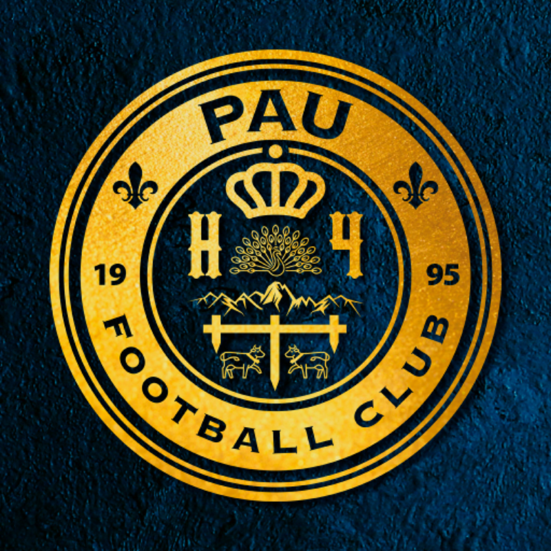 Pau Fc Club - Nguyễn Quang Hải mặc áo Pau Fc