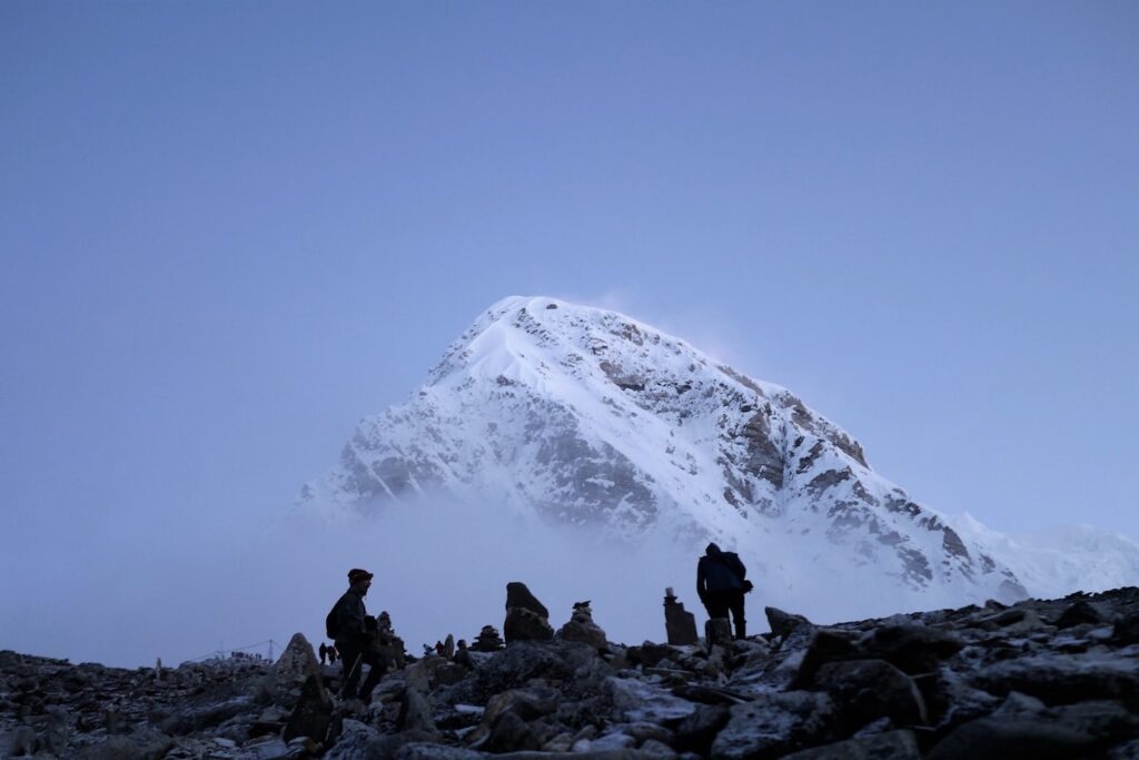 Khi nào là thời điểm tốt nhất để chinh phục Everest Base Camp? Michael Clark