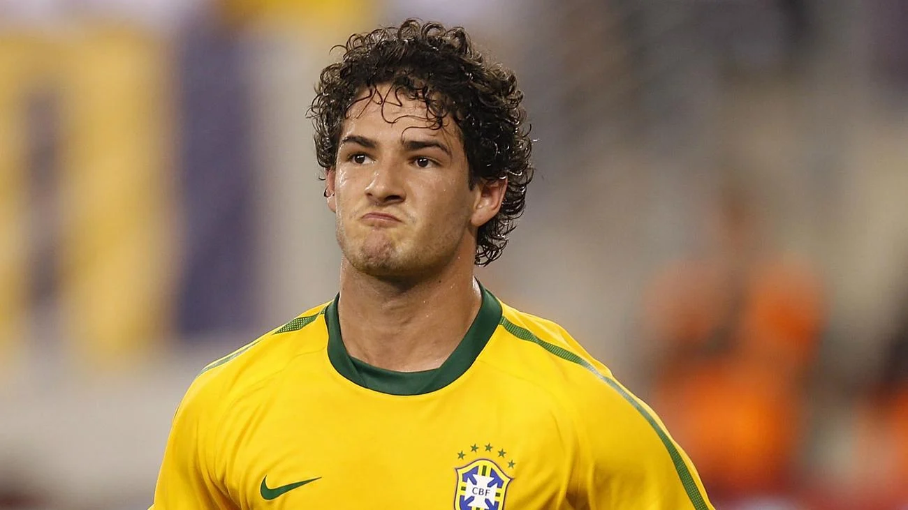 Alexandre Pato: Age, current club, earnings and net worth - Latest Sports News Africa | Latest Sports Results